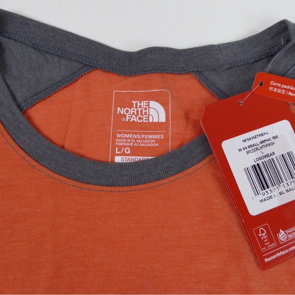 The North Face Baseball Style Tees 2 T-Shirt Set NWT Colorblock Mountain Logo - Picture 11 of 11